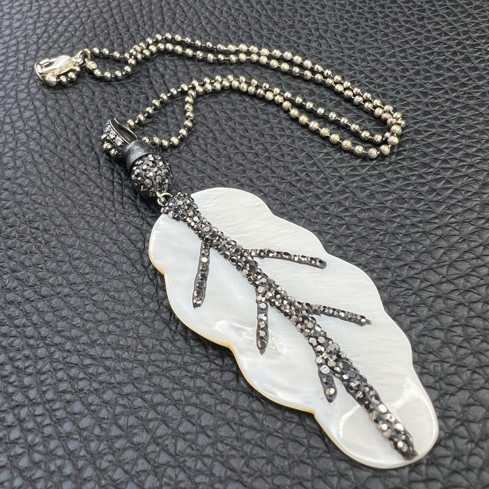 Vintage Mother of Pearl Crystal Leaf Pendant Necklace 17"